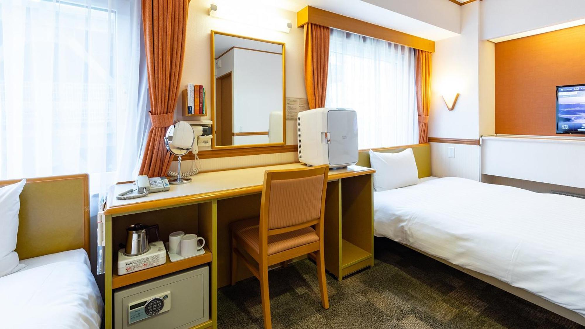 Toyoko Inn Nagano Eki Zenkoji Guchi Chambre photo